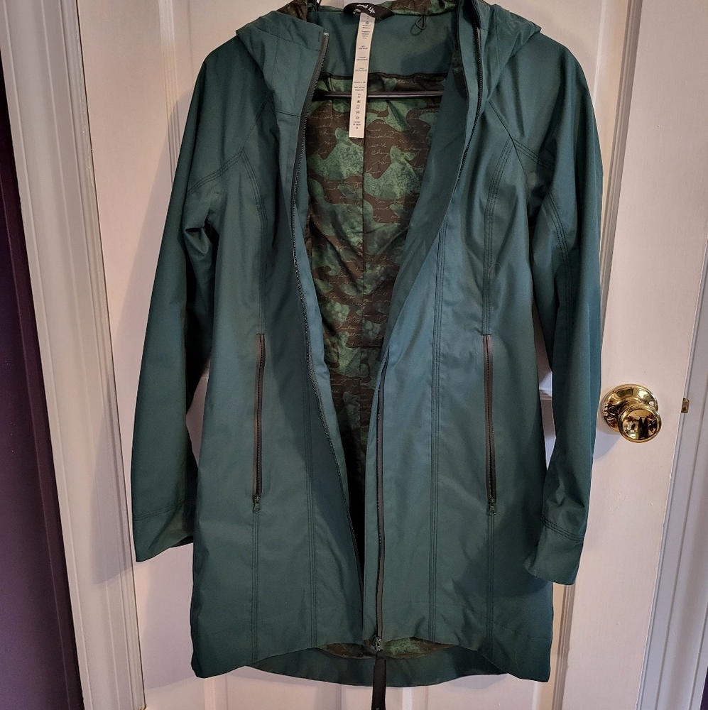 Lululemon Rainjacket, Dark Green, Sz 2